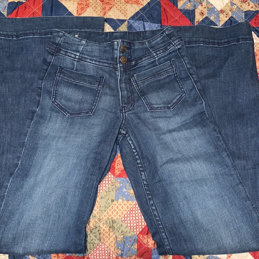 Shyanne flare jeans